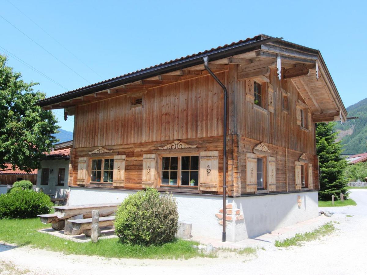 Holiday Home Alpendorf-1 By Interhome Stumm Bagian luar foto