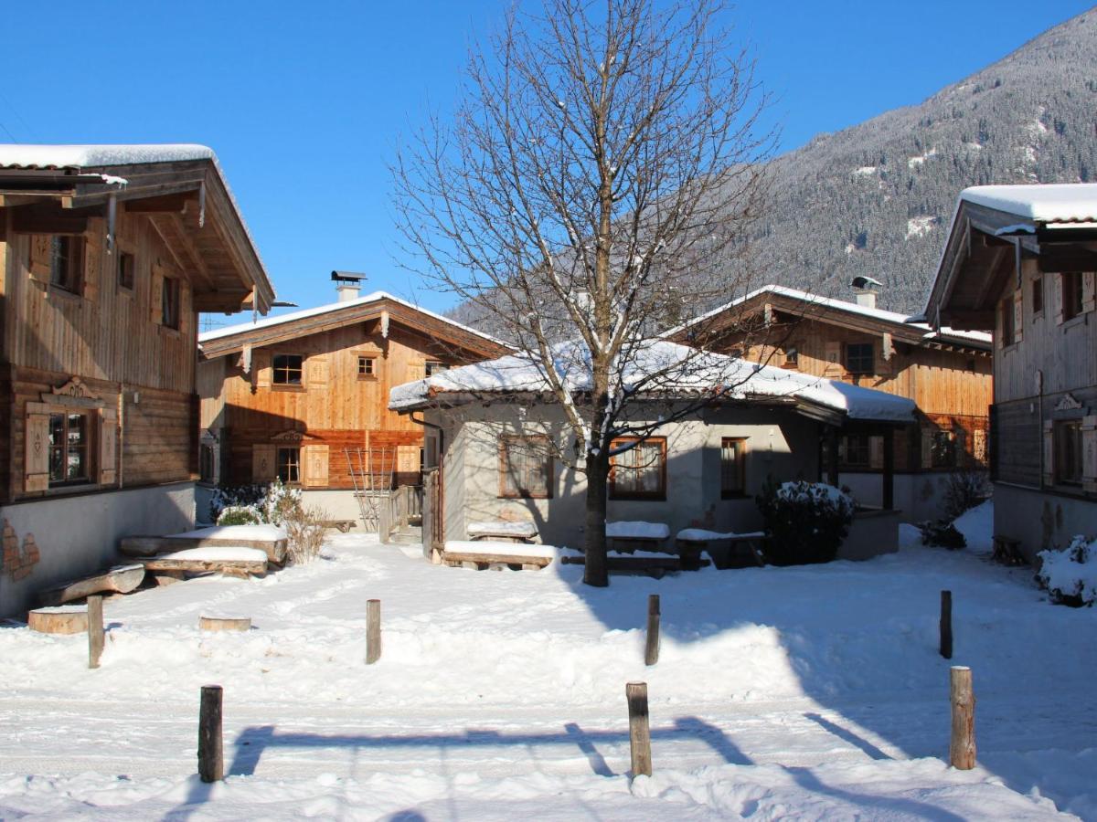 Holiday Home Alpendorf-1 By Interhome Stumm Bagian luar foto